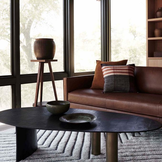 Modern Metal Top Glass Meja Kopi Oval Brown Dengan Kaki Baja Insta 5