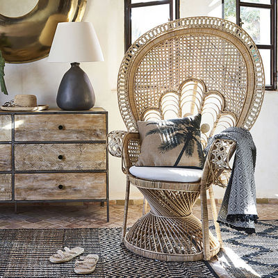 Kursi Lengan Rotan Kayu Perabotan Luar Ruang Wicker Peacock