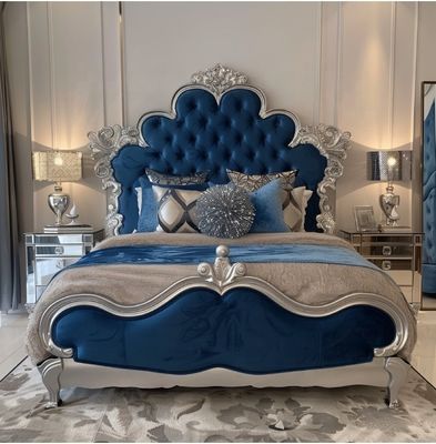 Furnitur kamar tidur klasik yang elegan dengan meja depan cermin ukuran raja dan bahan MDF modern