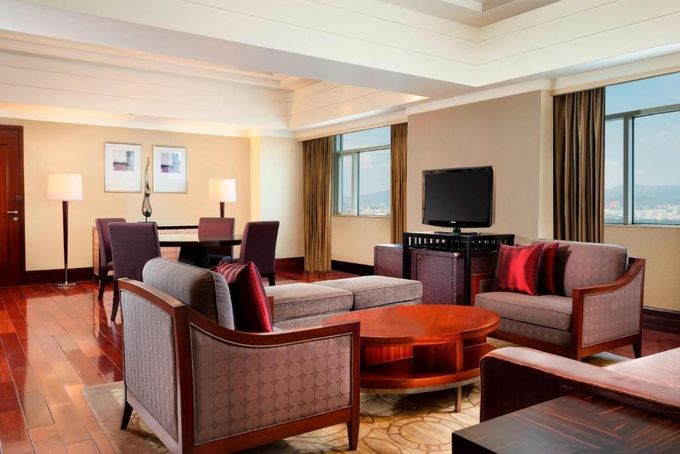 kasus perusahaan terbaru tentang Hotel Sheraton Dongguan  9